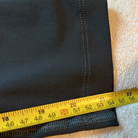 Nobull Women's High-Rise Matte Tight 21" Size S - Picture 10 of 10